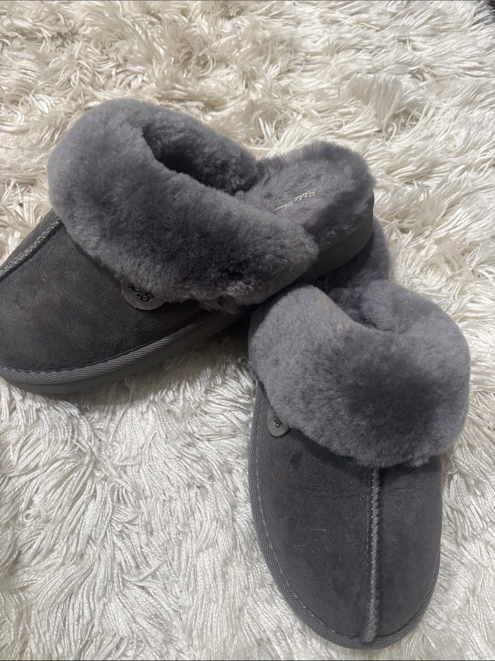 Eddie Bauer Gray Plush-Lined Slip-On Women's Slippers